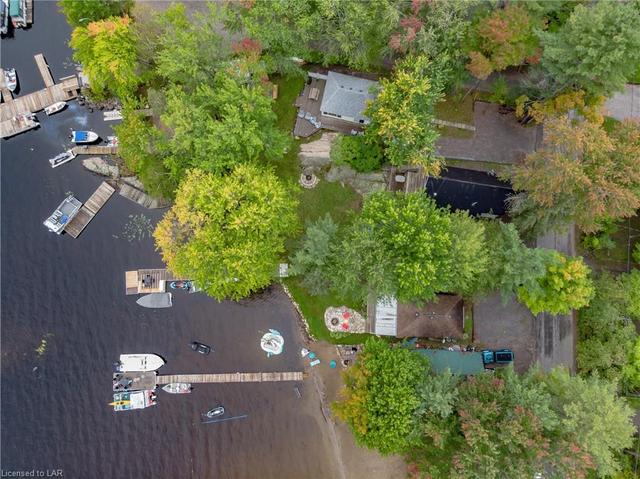 1192 North Kahshe Lake Road, House detached with 3 bedrooms, 1 bathrooms and 4 parking in Gravenhurst ON | Image 45