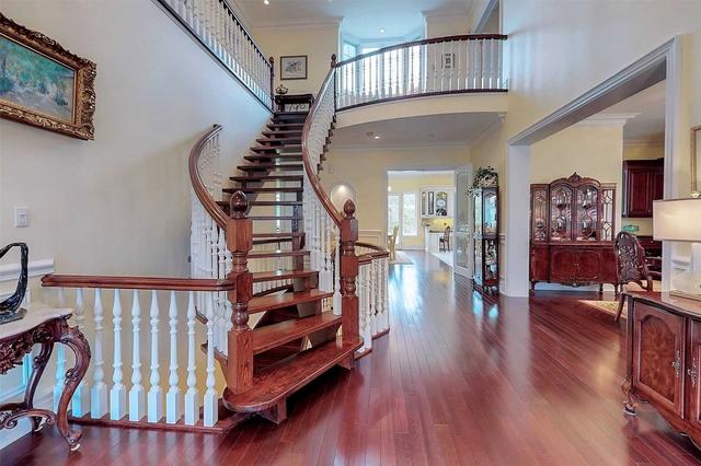 8 Bernadotte Dr, House detached with 4 bedrooms, 6 bathrooms and 22 parking in Markham ON | Image 4
