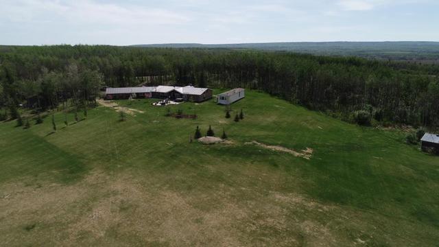 10 - 5136 Township Road 760, House detached with 5 bedrooms, 3 bathrooms and 20 parking in Saddle Hills County AB | Card Image