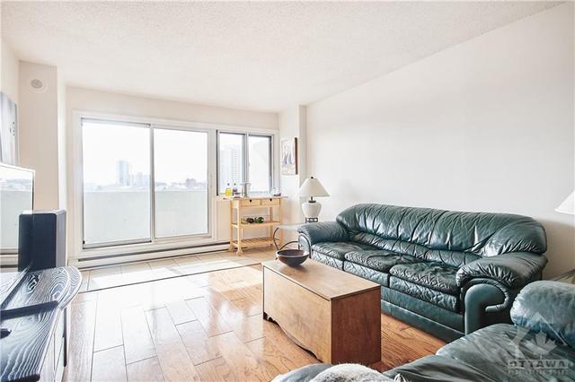 40 Landry Street, Condo with 2 bedrooms, 1 bathrooms and 1 parking in Ottawa ON | Image 8