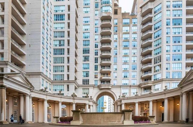 203 - 2287 Lake Shore Blvd W, Condo with 1 bedrooms, 1 bathrooms and 1 parking in Toronto ON | Image 1