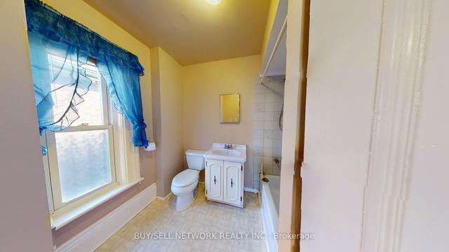 112 Stewart St, House detached with 3 bedrooms, 2 bathrooms and 3 parking in Peterborough ON | Image 18