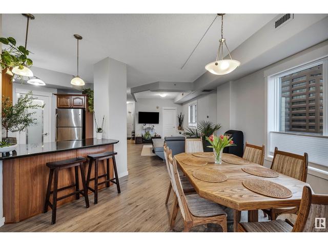 1104 - 9707 106 St Nw, Condo with 2 bedrooms, 3 bathrooms and 2 parking in Edmonton AB | Image 10