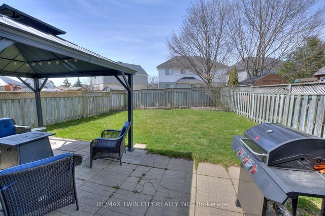 104 Sofron Dr, House detached with 3 bedrooms, 4 bathrooms and 5 parking in Cambridge ON | Image 16