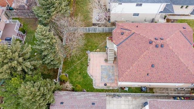 54 Leslie Ave, House detached with 2 bedrooms, 2 bathrooms and 5 parking in Barrie ON | Image 30