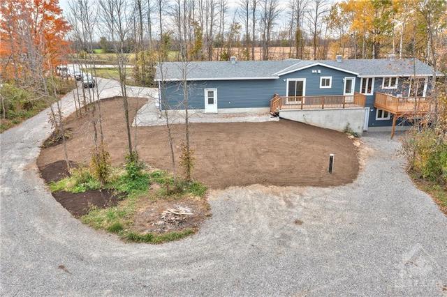 3 Morningside Drive, House detached with 3 bedrooms, 2 bathrooms and 6 parking in Rideau Lakes ON | Image 8