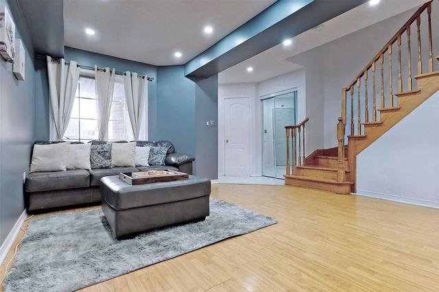 195 Fernforest Dr, House semidetached with 3 bedrooms, 4 bathrooms and 5 parking in Brampton ON | Image 25