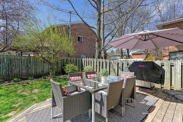 3207 Victoria St, House detached with 3 bedrooms, 2 bathrooms and 5 parking in Oakville ON | Image 28