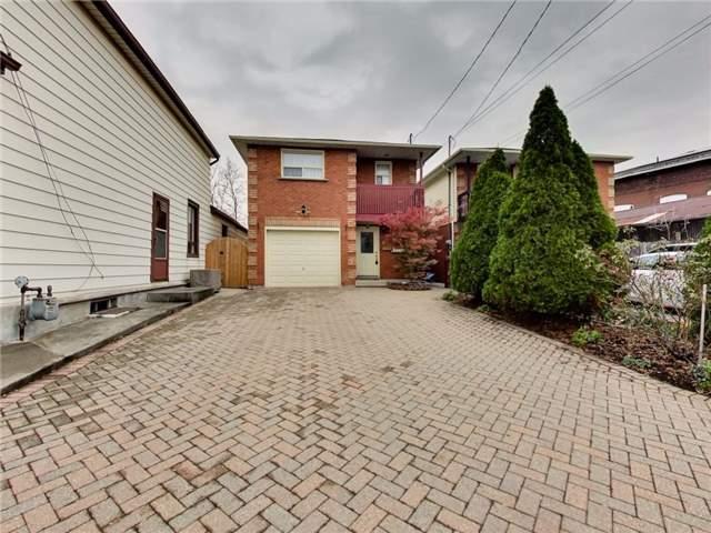 219 Bay St N, House detached with 3 bedrooms, 3 bathrooms and 3 parking in Hamilton ON | Image 2