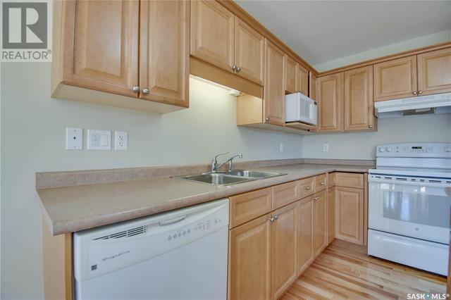 8 - 106 Baillie Cove, House attached with 2 bedrooms, 3 bathrooms and null parking in Saskatoon SK | Image 10