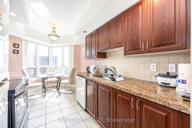 1826 - 500 Doris Ave, Condo with 2 bedrooms, 2 bathrooms and 1 parking in Toronto ON | Image 38