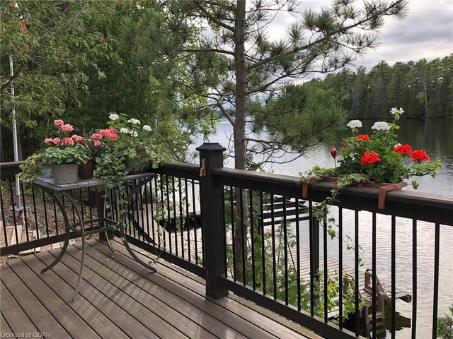 1021 South Kash Lake Lane, House detached with 4 bedrooms, 2 bathrooms and 12 parking in North Frontenac ON | Image 14