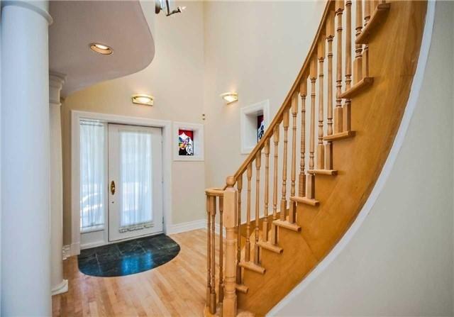 104 Melrose Ave, House detached with 4 bedrooms, 4 bathrooms and 2 parking in Toronto ON | Image 12
