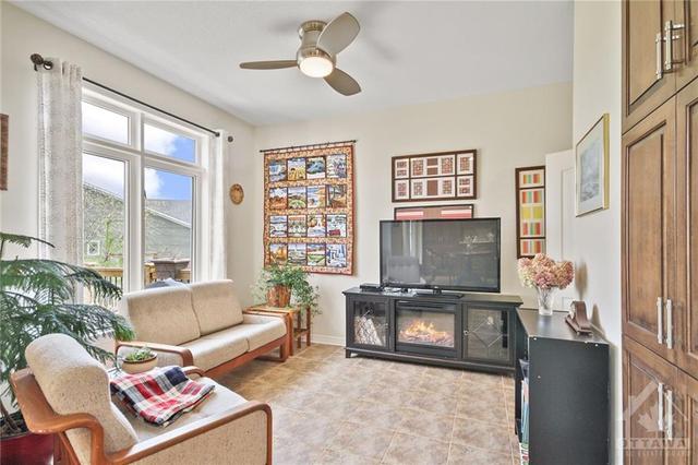 40 Sable Run Drive, Townhouse with 3 bedrooms, 3 bathrooms and 4 parking in Ottawa ON | Image 13
