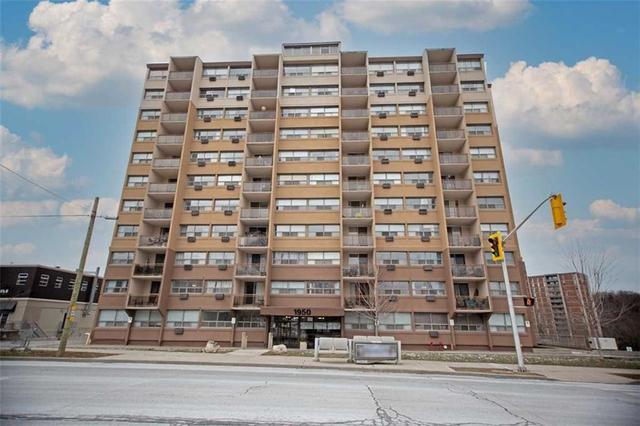 305 - 1950 Main Street W, Condo with 2 bedrooms, 1 bathrooms and null parking in Hamilton ON | Image 1