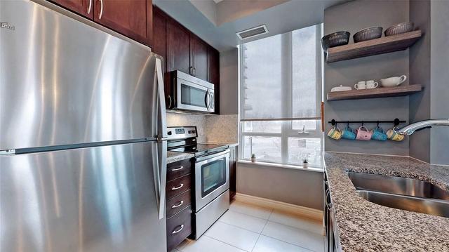 216 - 339 Rathburn Rd W, Condo with 2 bedrooms, 2 bathrooms and 1 parking in Mississauga ON | Image 2