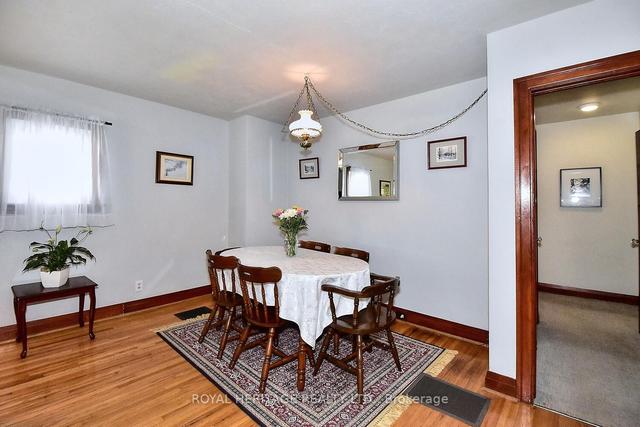 614 Sherbrooke St, House detached with 3 bedrooms, 2 bathrooms and 7 parking in Peterborough ON | Image 17