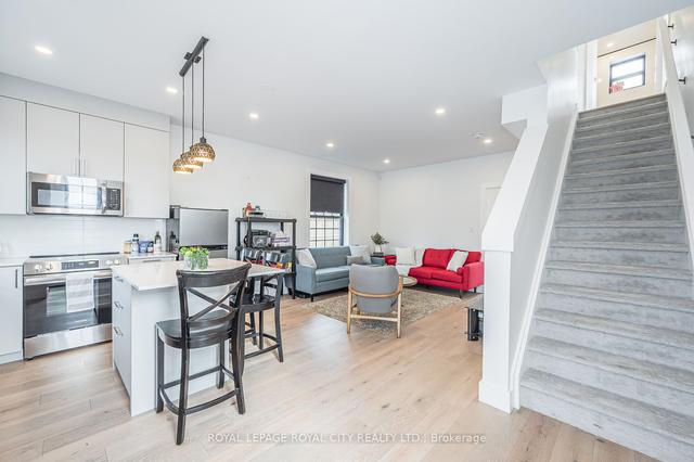 81 Surrey St E, House detached with 4 bedrooms, 4 bathrooms and 8 parking in Guelph ON | Image 38