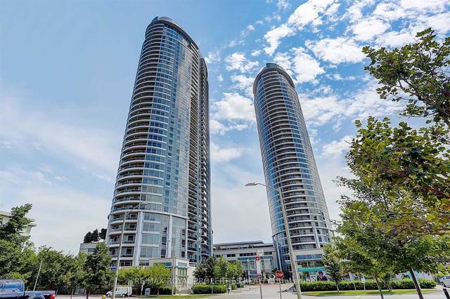 811 - 125 Village Green Sq, Condo with 2 bedrooms, 2 bathrooms and 1 parking in Toronto ON | Image 1