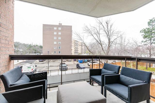 204 - 96 Fifeshire Rd, Condo with 2 bedrooms, 2 bathrooms and 1 parking in Toronto ON | Image 11