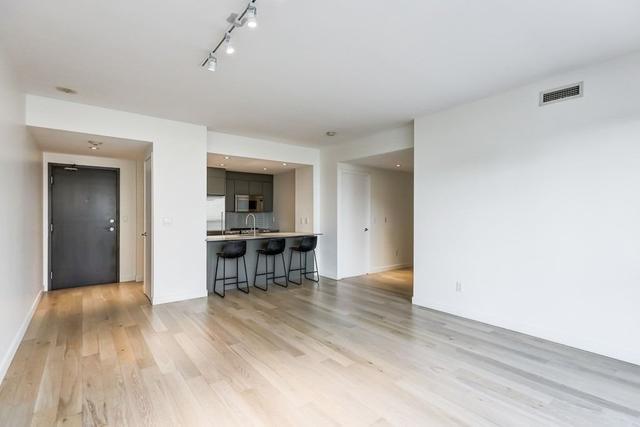 1004 - 285 Mutual St, Condo with 2 bedrooms, 1 bathrooms and 0 parking in Toronto ON | Image 20