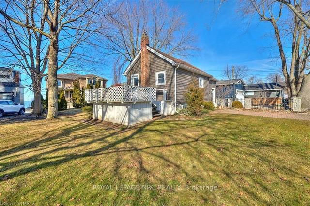 10 Colton Ave, House detached with 1 bedrooms, 1 bathrooms and 2 parking in St. Catharines ON | Image 13
