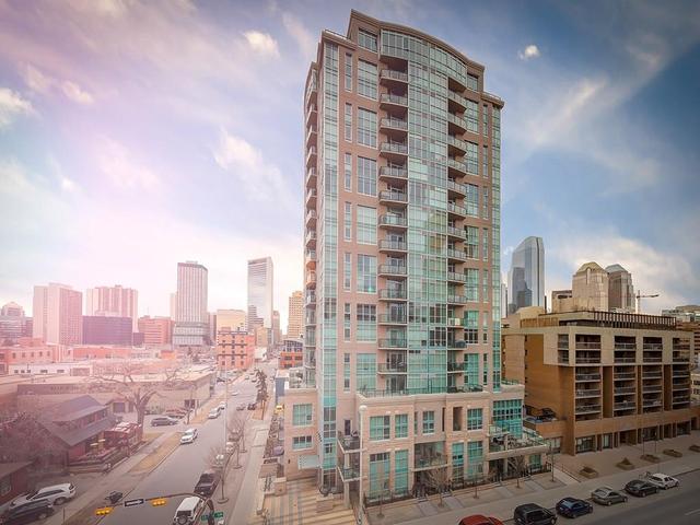 803 - 788 12 Avenue Sw, Condo with 2 bedrooms, 2 bathrooms and 1 parking in Calgary AB | Card Image