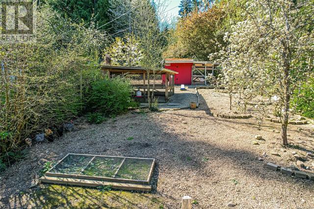 165 Booth Rd, House detached with 3 bedrooms, 2 bathrooms and 4 parking in Saltspring Island BC | Image 11