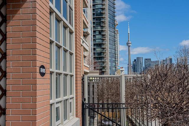 Th5 - 6 Pirandello St, Townhouse with 2 bedrooms, 2 bathrooms and 1 parking in Toronto ON | Image 2