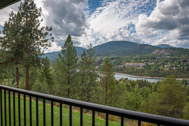 729 Prairie South Road, House detached with 4 bedrooms, 3 bathrooms and null parking in Central Kootenay J BC | Image 83