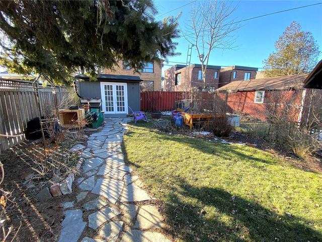 59 Emerald Cres, House semidetached with 3 bedrooms, 2 bathrooms and 2 parking in Toronto ON | Image 20