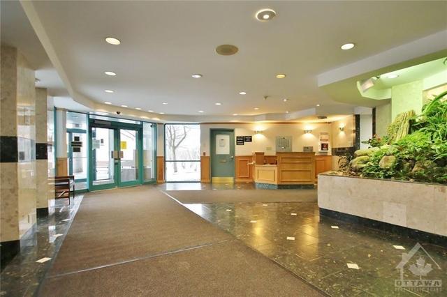 313 - 1025 Grenon Avenue, Condo with 1 bedrooms, 1 bathrooms and 1 parking in Ottawa ON | Image 2
