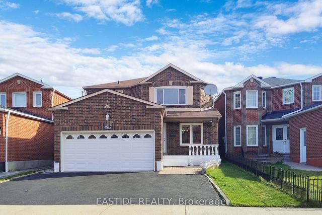 3517 Copernicus Dr, House detached with 4 bedrooms, 4 bathrooms and 5 parking in Mississauga ON | Image 1