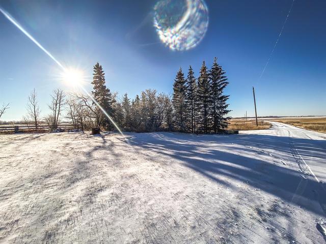 80301 Range Road 73, House detached with 3 bedrooms, 2 bathrooms and null parking in Saddle Hills County AB | Image 49
