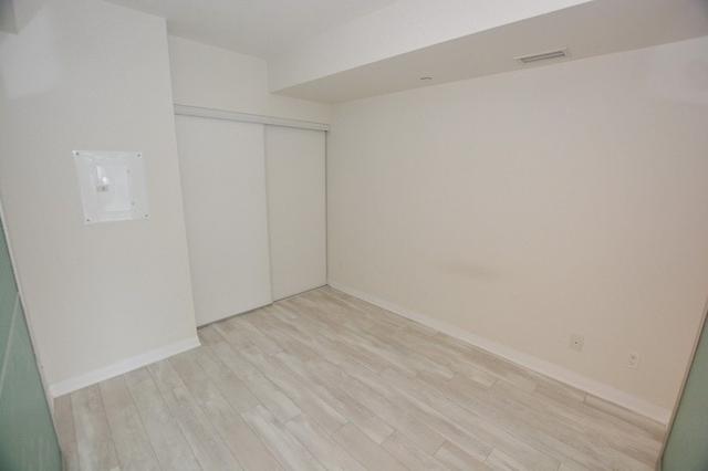 302 - 1630 Queen St E, Condo with 1 bedrooms, 1 bathrooms and 0 parking in Toronto ON | Image 5