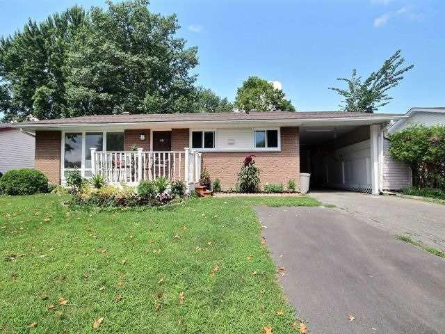 591 Eastvale Dr, House detached with 3 bedrooms, 2 bathrooms and 3 parking in Ottawa ON | Image 1