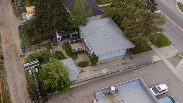 560 Northmount Drive Nw, House detached with 4 bedrooms, 2 bathrooms and 5 parking in Calgary AB | Image 31