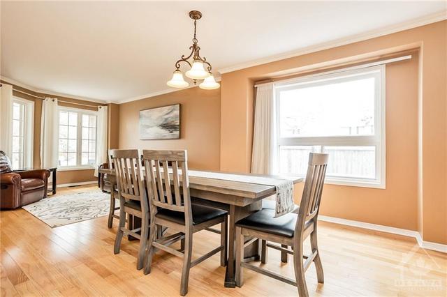68 Ipswich Terrace, House detached with 4 bedrooms, 3 bathrooms and 5 parking in Ottawa ON | Image 8