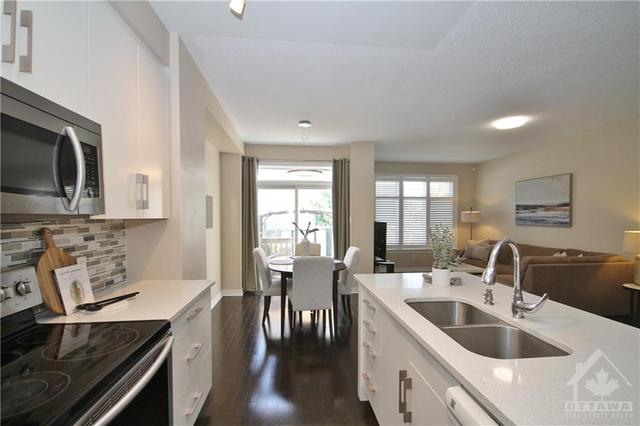 2443 Regatta Avenue, Townhouse with 3 bedrooms, 3 bathrooms and 2 parking in Ottawa ON | Image 12