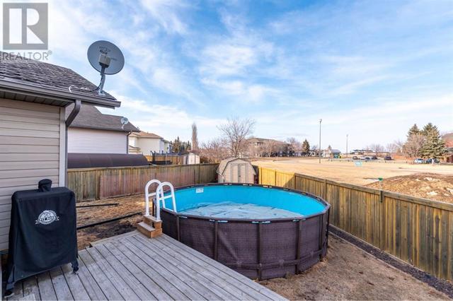 3713 - 45 Avenueclose, House detached with 4 bedrooms, 3 bathrooms and 4 parking in Lloydminster (Part) SK | Image 37
