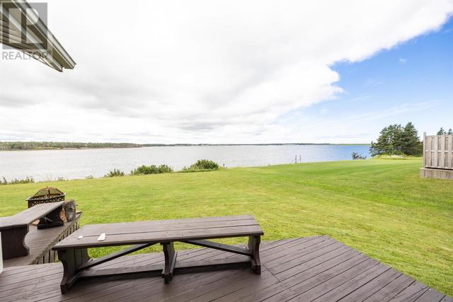 114 Shoreline Drive, House detached with 3 bedrooms, 1 bathrooms and null parking in North Shore PE | Image 28