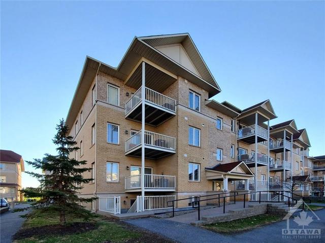 2 - 236 Paseo Private, Condo with 2 bedrooms, 2 bathrooms and 1 parking in Ottawa ON | Image 3