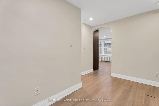 107 - 701 Eglinton Ave W, Condo with 2 bedrooms, 1 bathrooms and 1 parking in Toronto ON | Image 11