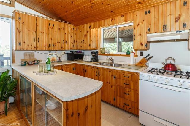 86 Fire Route 152, House detached with 3 bedrooms, 1 bathrooms and 8 parking in McKellar ON | Image 40