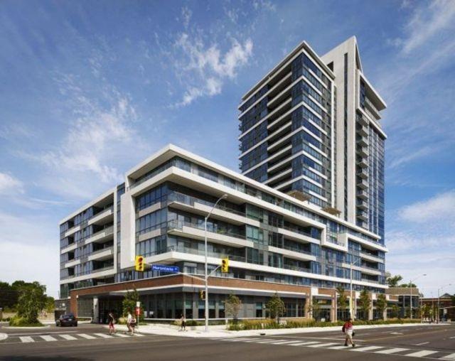 507 - 1 Hurontario St, Condo with 1 bedrooms, 2 bathrooms and 1 parking in Mississauga ON | Image 1