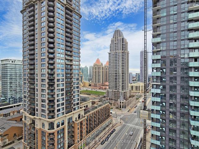 2208 - 330 Rathburn Rd W, Condo with 2 bedrooms, 2 bathrooms and 2 parking in Mississauga ON | Image 29