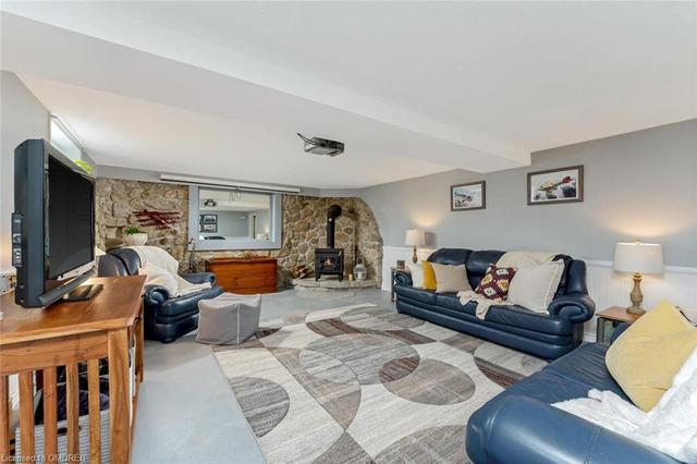 41 Wellington Road 19 Road, House detached with 3 bedrooms, 2 bathrooms and 8 parking in Centre Wellington ON | Image 27