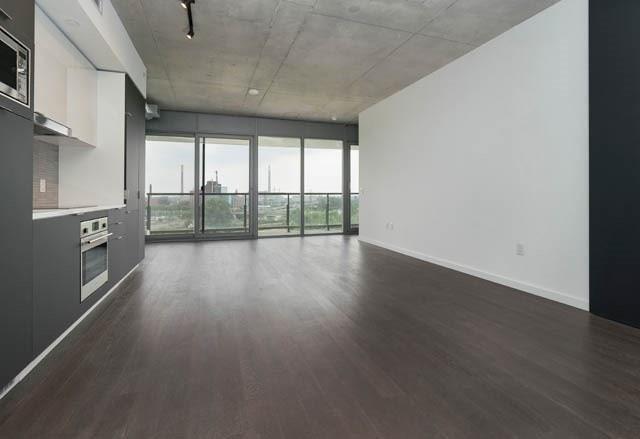 820 - 170 Bayview Ave, Condo with 2 bedrooms, 2 bathrooms and 1 parking in Toronto ON | Image 2