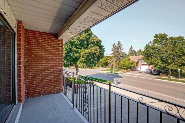 196 Harold St, House semidetached with 3 bedrooms, 2 bathrooms and 1 parking in Brampton ON | Image 16
