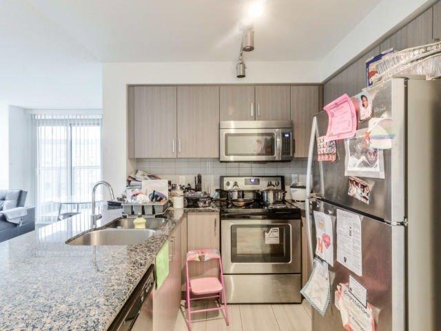 619 - 80 Esther Lorrie Dr, Condo with 2 bedrooms, 2 bathrooms and 1 parking in Toronto ON | Image 7